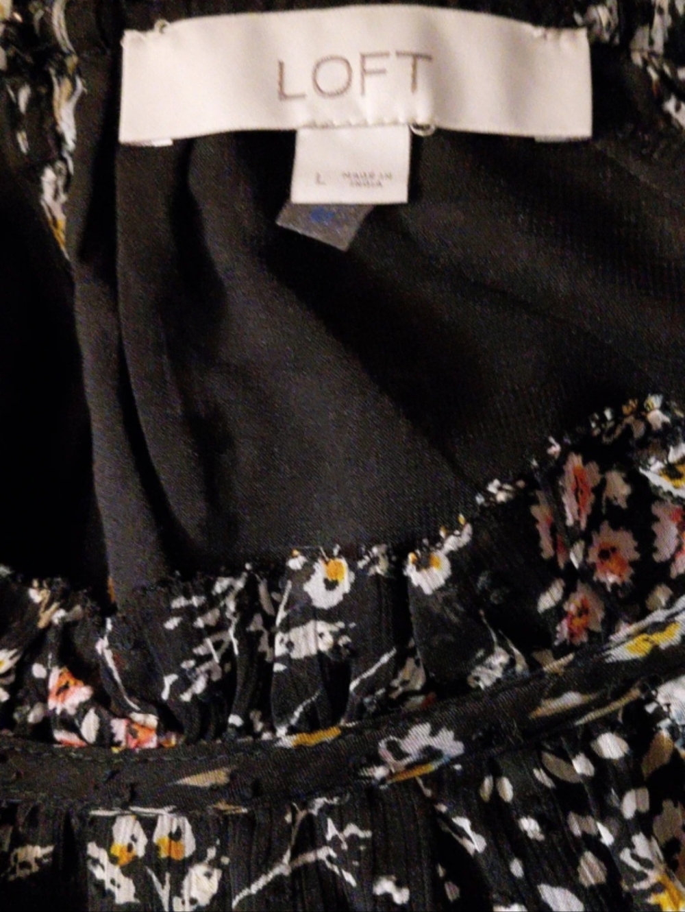 #76 y2k style blouse size large